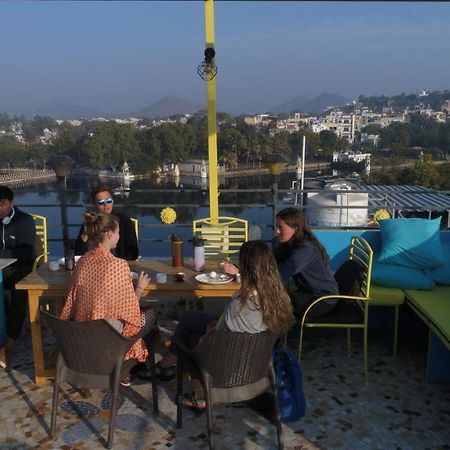 Whereabout Hostel Удайпур Екстериор снимка